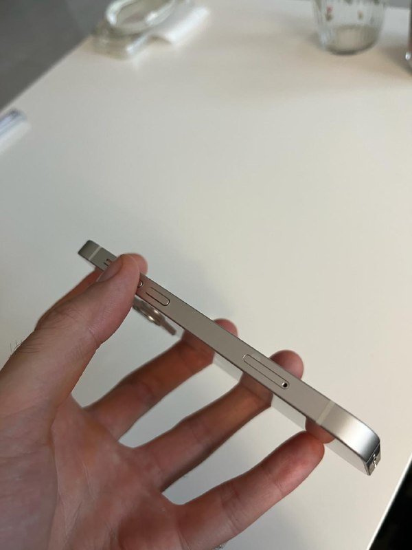 iPhone 13 mini 128 Gb White 4