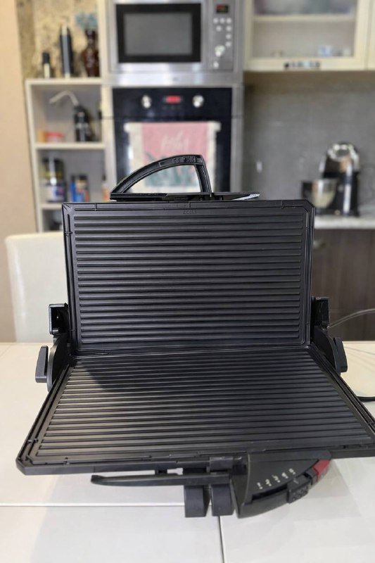 Гриль-вафельница Steba PG 4.4 универсальная двусторонняя