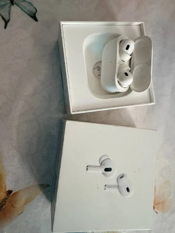 AirPods Pro 2 поколения