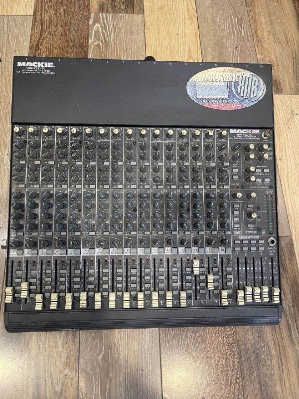 Аудио интерфейс Tascam us-1641, пульт Mackie 1604-VLZ Pro 3