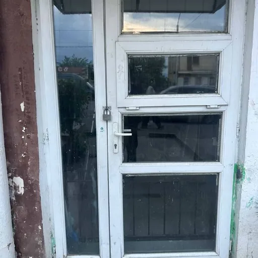 Дверь
