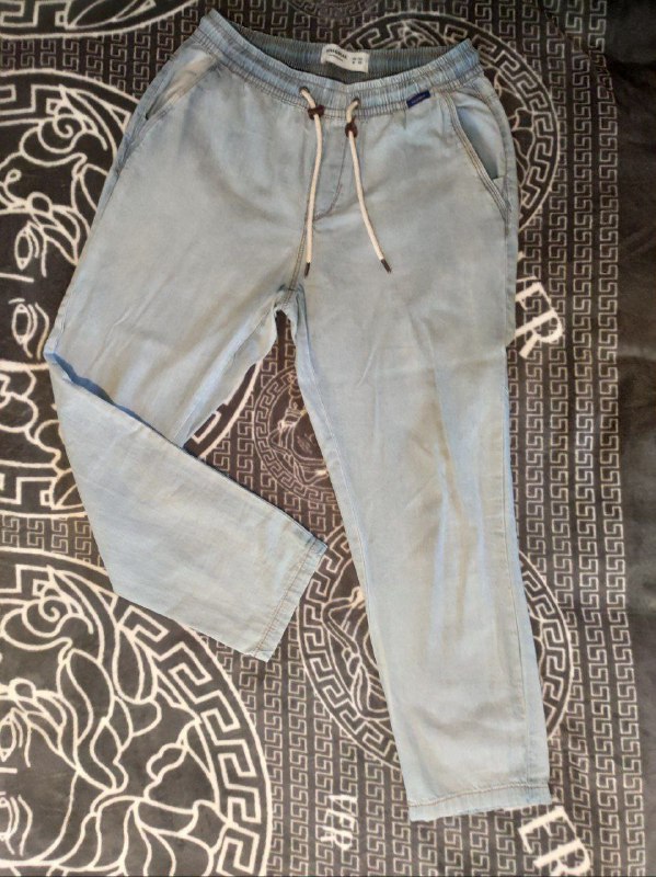 Игра Данетка, кофта LC WAIKIKI, штаны Koton, штаны Pull & Bear, джинсы Ostin, худи Pull & Bear, футболка, ветровка 6