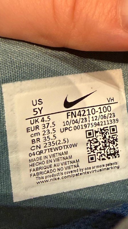 Кроссовки Nike 37,5 7