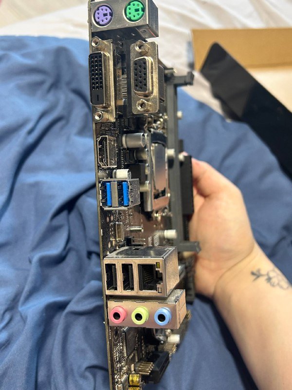 Материнская плата Asus PRIME H310M-R R2.0 с Intel core i7 8700 3