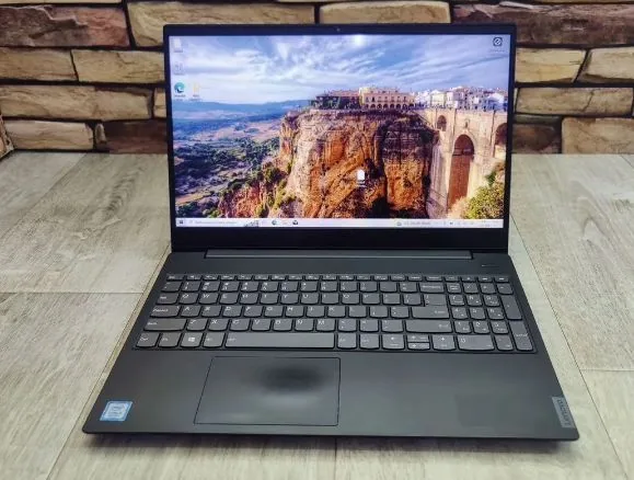 Ноутбук Lenovo IdeaPad S340-15IWL 1