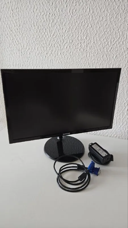 Монитор Samsung 22 дюйма 1