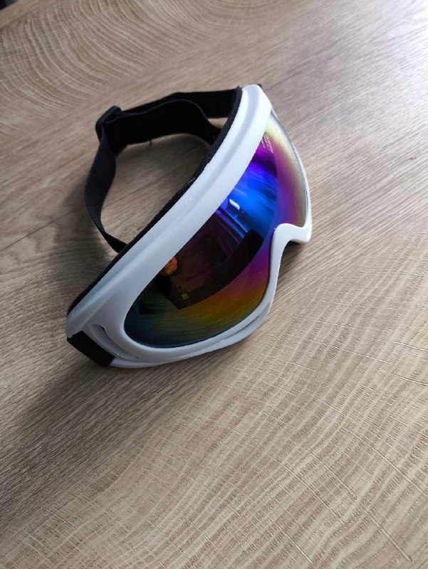 грипсы, очки, седло новое, насос маленький 6