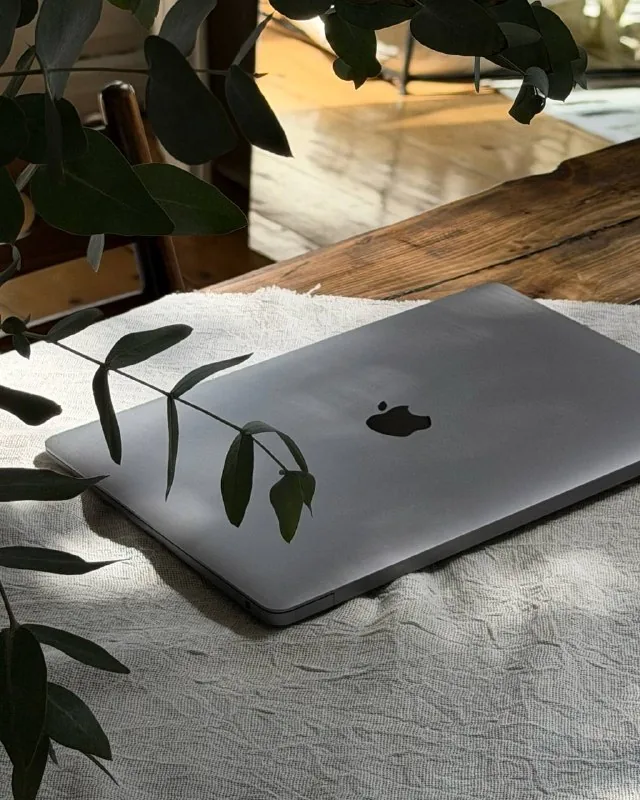 MacBook Air M1 2020, Space Gray, 8GB/256GB 1