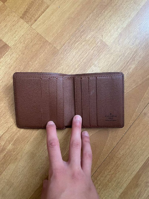 Кошелек Louis Vuitton 4