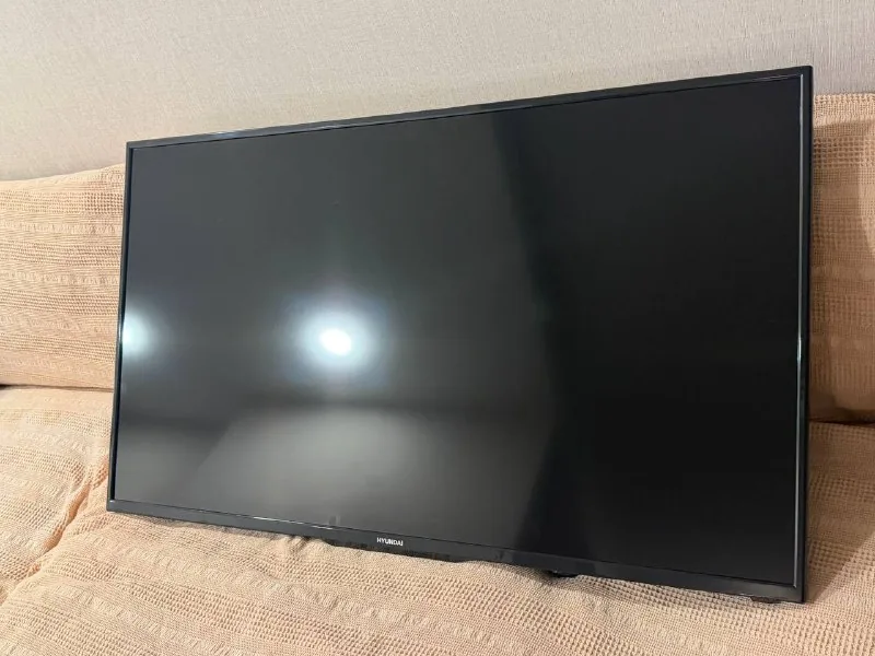 Телевизор Hyundai 43HY9800FHD 1