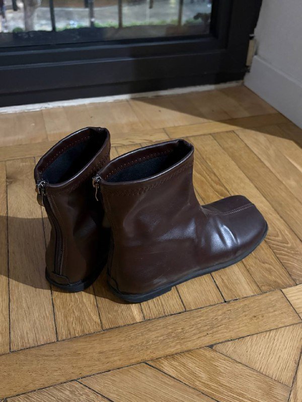 Birkenstock Boston, Ботильоны Zara, Сапожки 8