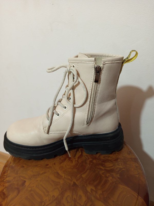 Женские ботинки размер 37 3