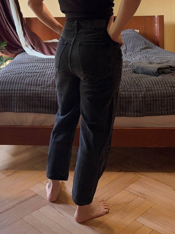 Джинсы Levi’s 501, Джинсы Weekday высокая посадка mom 6