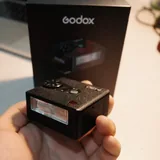 Вспышка Godox im30 2