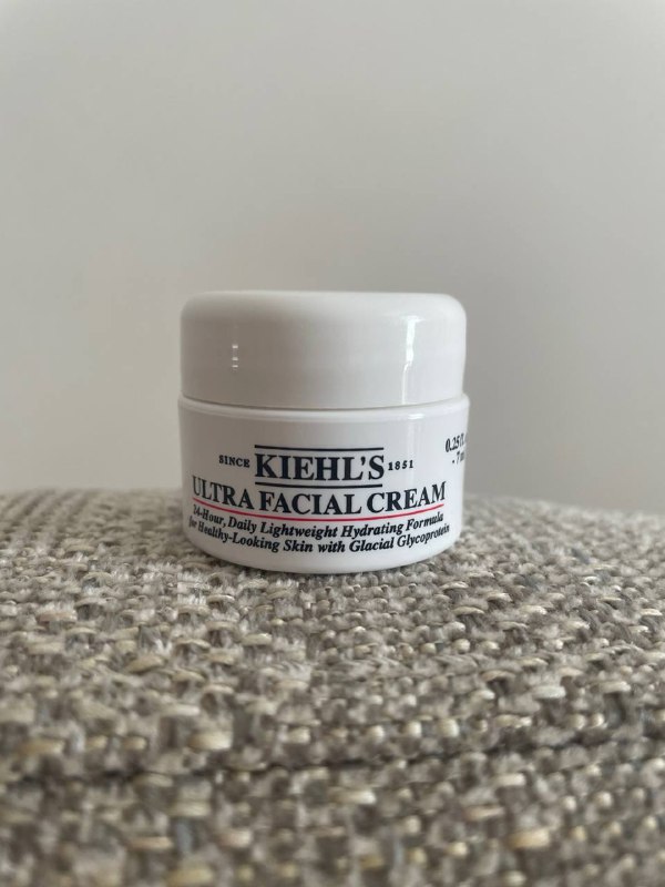 Масло Davines, Крем Kiehl’s, Воск Catrice, Спонж Sephora, Корейские средства, Набор для бритья 2