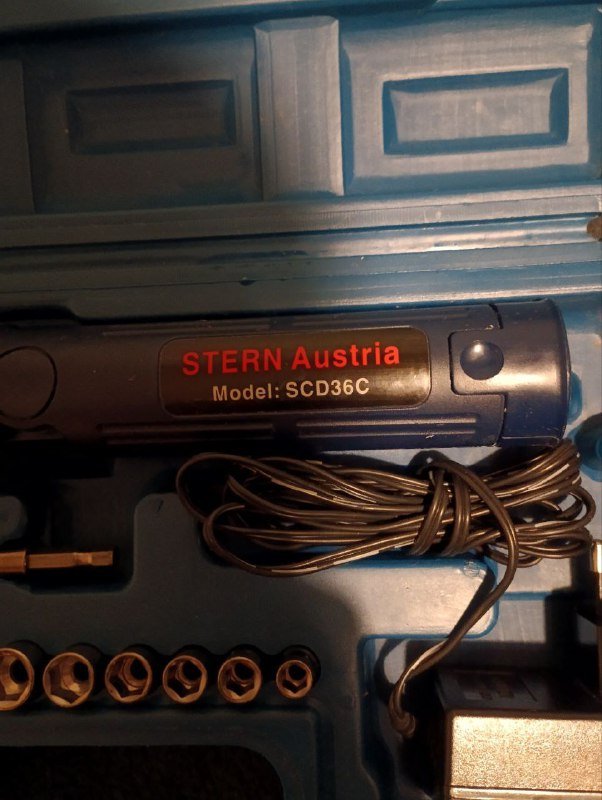 Аккумуляторная отвертка Stern Austria SCD36C 4