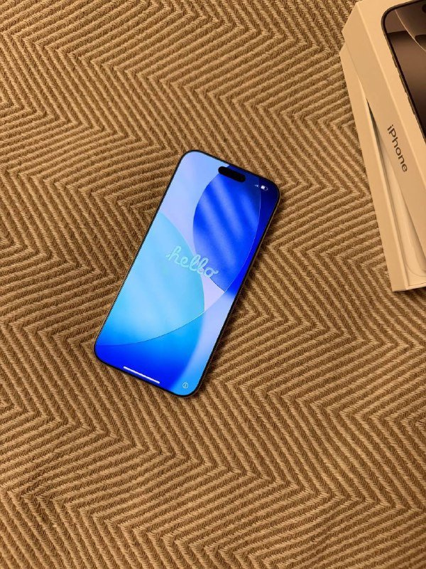 iPhone 16 Pro Max 256 GB Natural Titanium 7