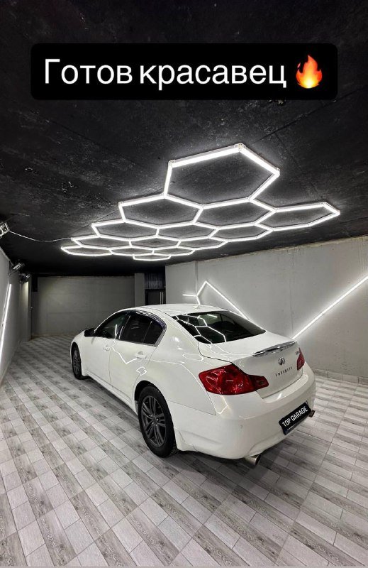 Infiniti G37x Sedan 2013 года 4