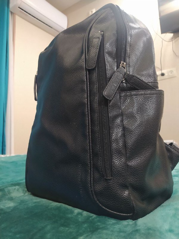 Рюкзак, шапка, шорты, джинсы, кофты, штаны