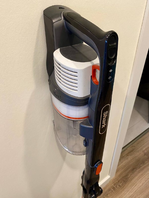 Беспроводной пылесос Shark DuoClean 2