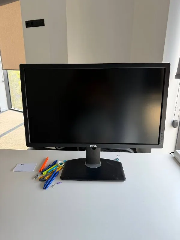 Монитор Dell U2713HMt 27" QHD 1