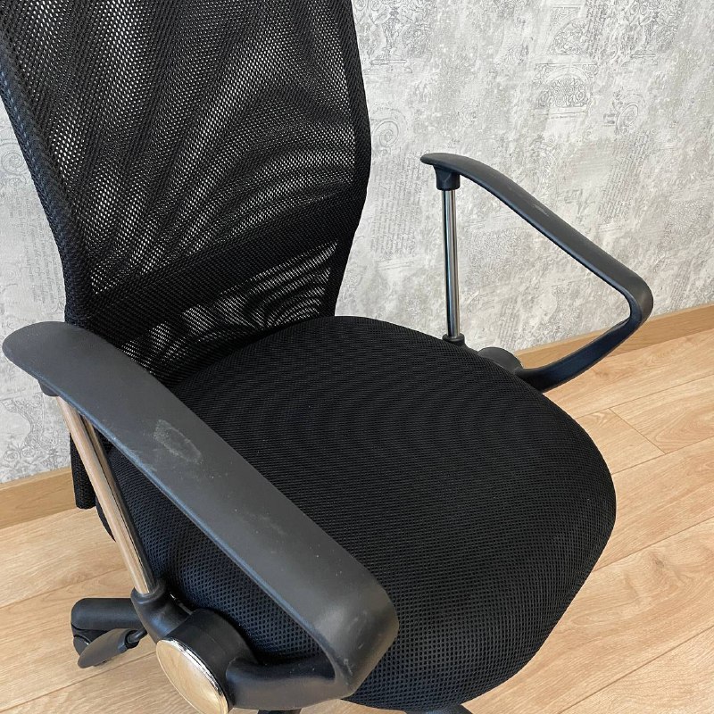 Кресло офисное регулируемое Jysk 2