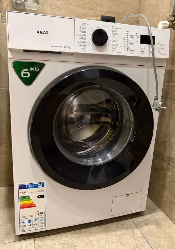 Стиральная машина Akai AK06SKWH2, холодильник Samsung