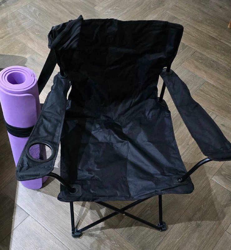 Пляжное кресло, два коврика, пляжный зонт