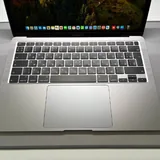 MacBook Air 13 2020 256 GB 2