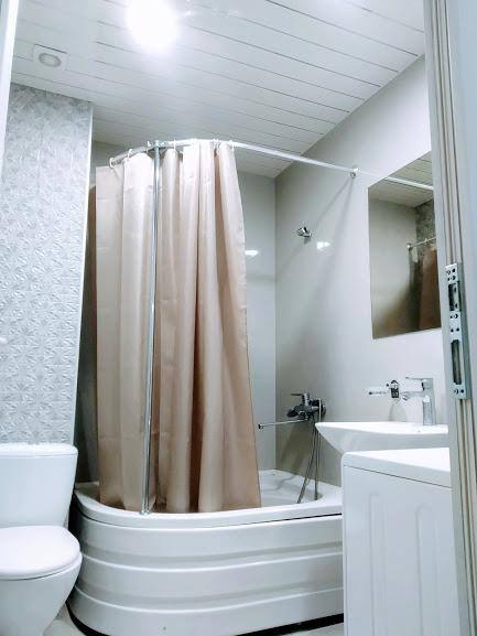 Квартира 2 спальни с балконами и видом 9