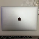 MacBook Pro 15 2018 5