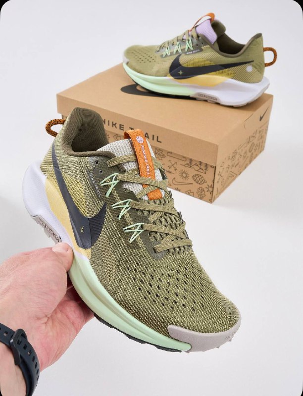 Мужские кроссовки Nike размер 45