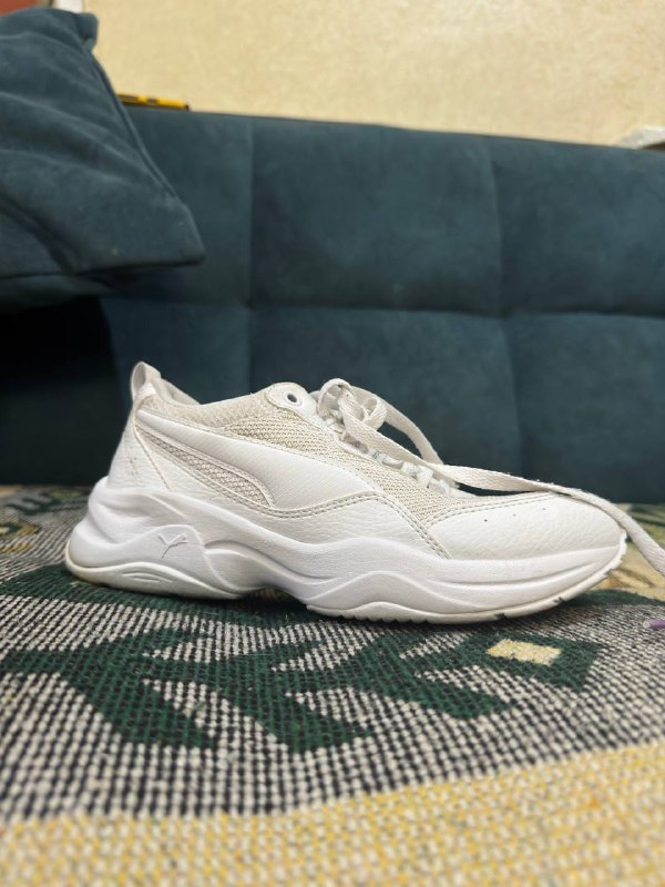 Reebok Club C Extra, Guess Lederboots, Puma Cali, Converse, Puma cilia, Nike air max 95 36 размер 8