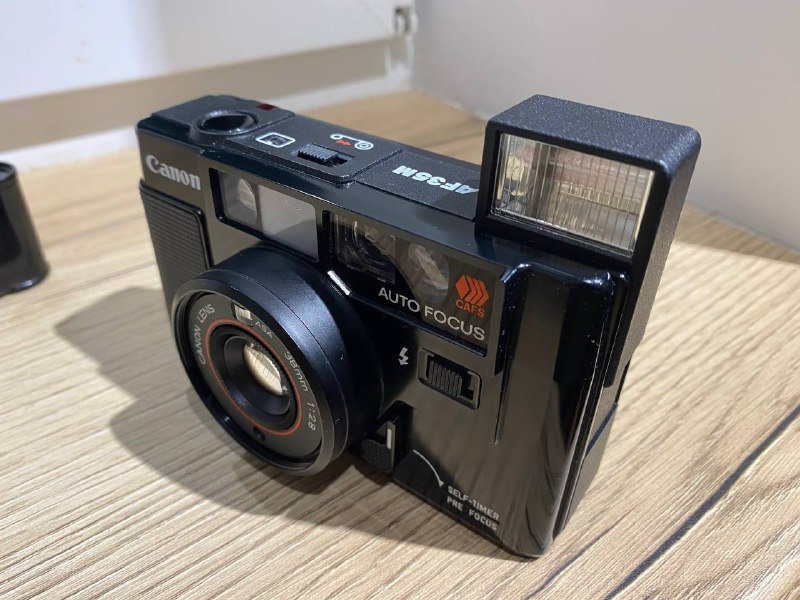Пленочный фотоаппарат Canon AF35M 2