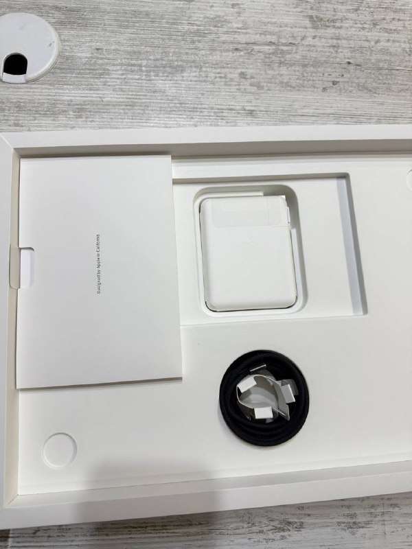 MacBook Pro 16 M4 48Gb 1Tb Space Black 3