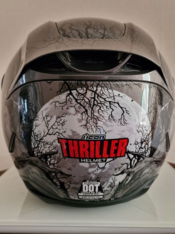 Мотошлем Интеграл Icon Airmada Thriller M с аксессуарами 5