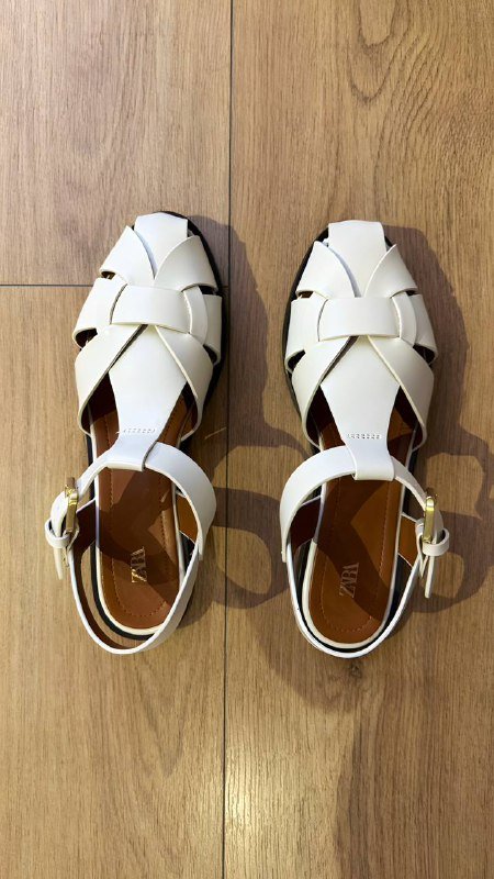 Плоские сандалии Zara размер 39 3