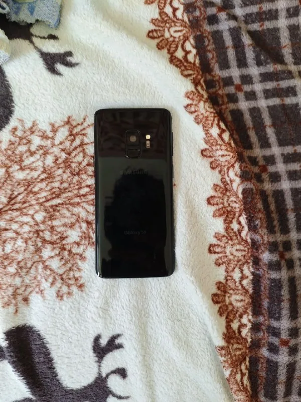 Samsung Galaxy S9 1