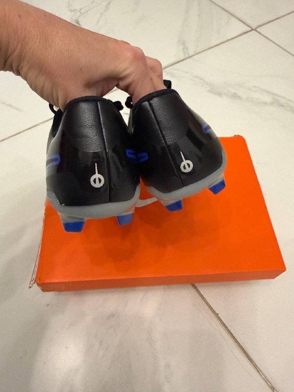 Nike Legend 10 Club FG/MG бутсы 35 размер 3