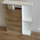 Шкаф с зеркалом для ванной 1