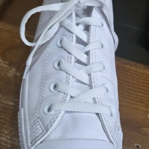 Кожаные кеды Converse
