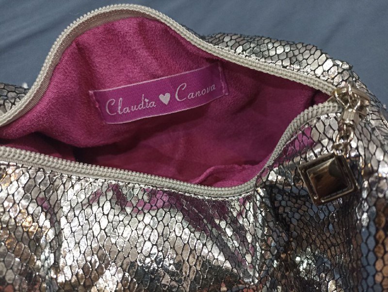 Вечерняя сумочка Claudia Canova с эффектом змеиной кожи 4