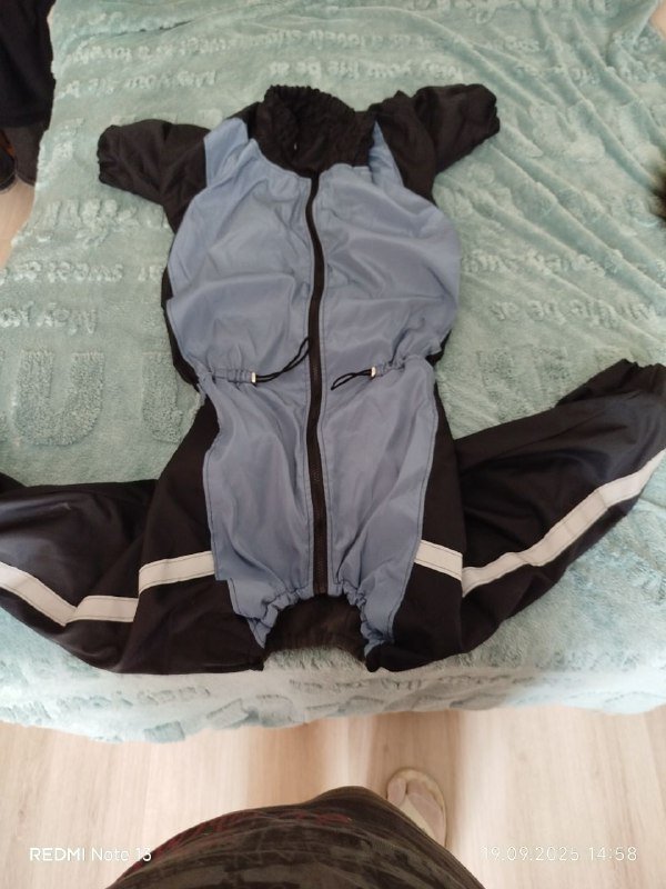 Утеплённый комбинезон для больших собак 4