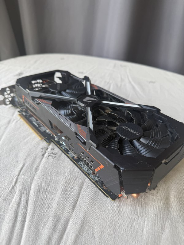 Видеокарты MSI GeForce GTX 1080 Ti, 2 шт. 2