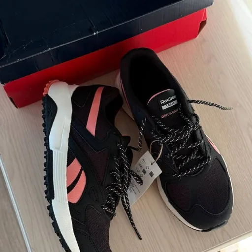 Кроссовки Reebok