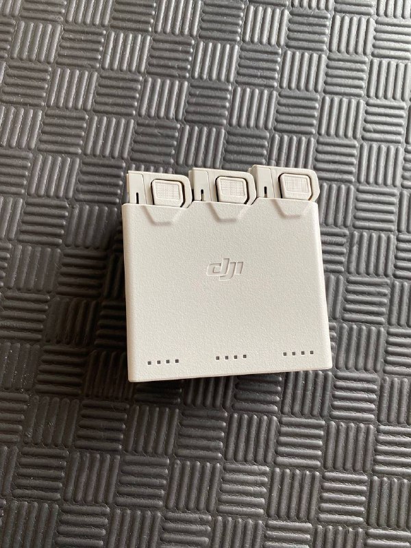 DJI Mini 3 Fly More Combo дрон с аксессуарами 5