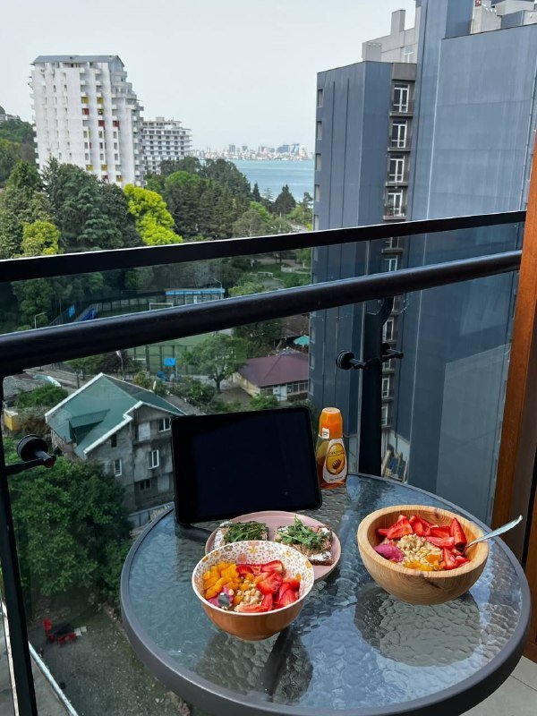 Студия в центре Махинджаури Next Green с балконом и видом 3