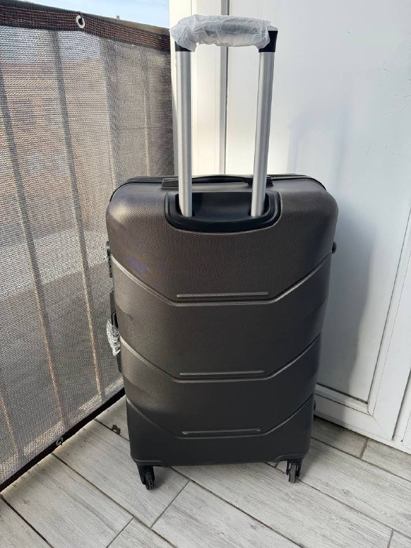 Чемодан пластиковый ABS 5