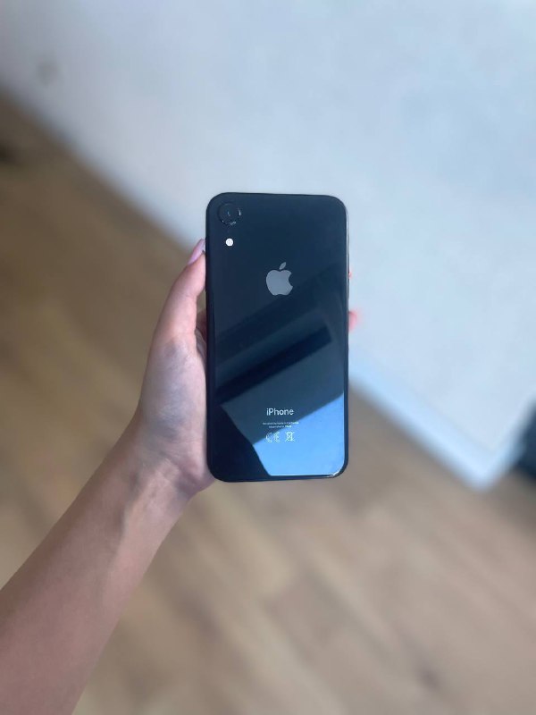 iPhone XR 64 GB 2
