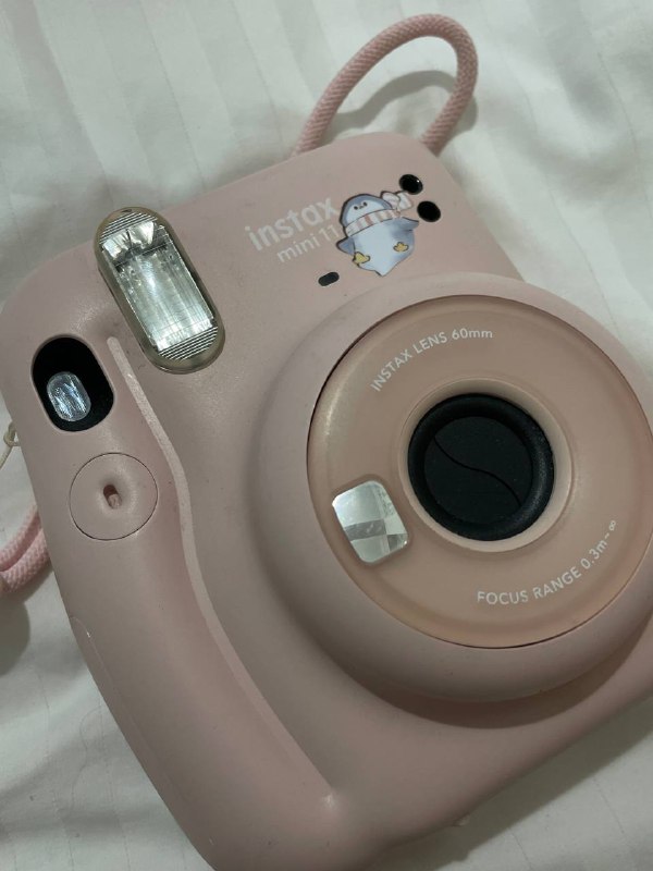Instax Mini 11, pink camera with accessories 5